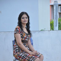 Aneesha Singh - Neeku Naku Madya Movie Gallery | Picture 61718
